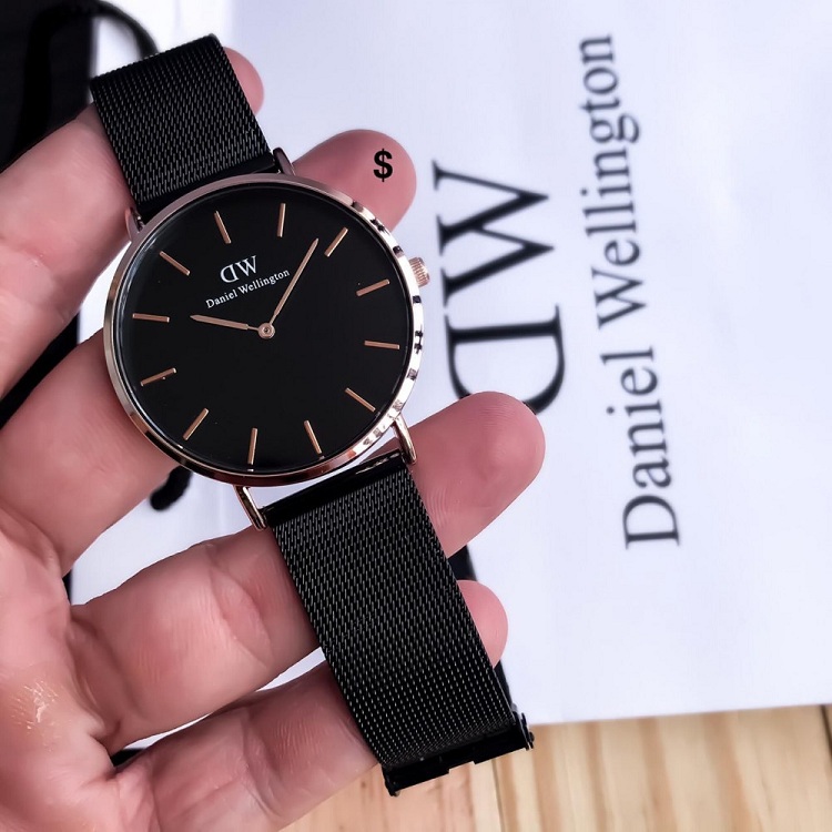 Buy first copy watches at cheap and affordable rates here online