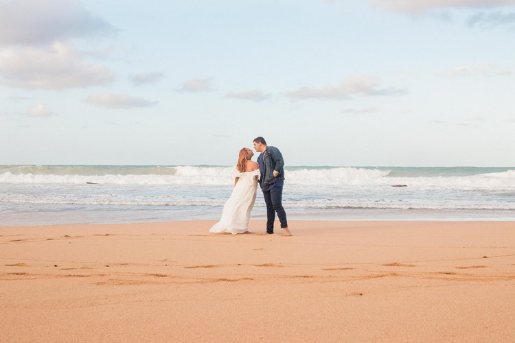 A photographer San Juan Puerto Rico is ideal for a destination-wedding shoot 
