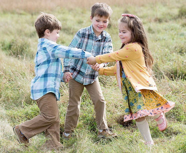 A Family Portraits Photographer VT Knows To Capture